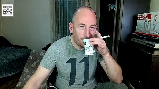 Johan   Barker online show from March 10, 8:39 am