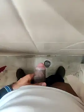 Snapshot of mayavi_baba chatting on February 6, 7:40 pm mayavi baba online show from February 6, 7:40 pm