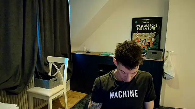 FREAK-Alex-Kanyon online show from October 1, 4:55 pm