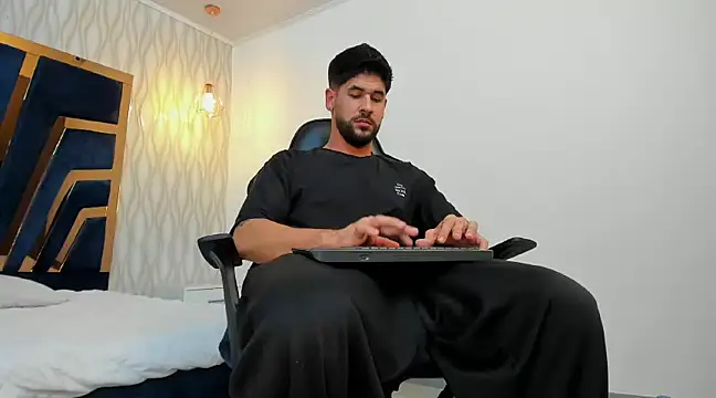 Petesevans online show from February 22, 11:21 pm