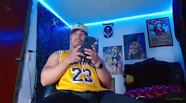 Snapshot of Danielsbigcum chatting on March 2, 4:50 am Danielsbigcum online show from March 2, 4:50 am