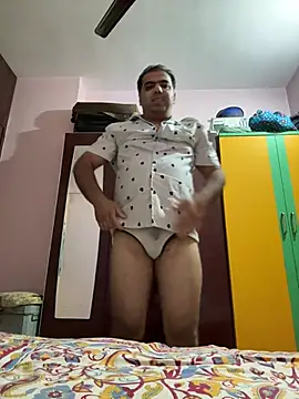kaustubh45 online show from July 22, 5:49 pm