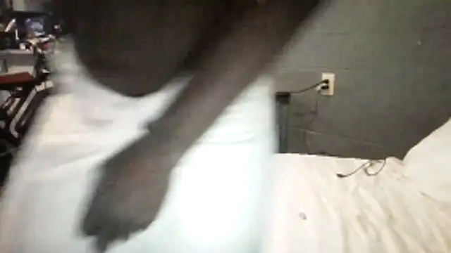 Maculine Stayr online show from May 28, 1:42 pm