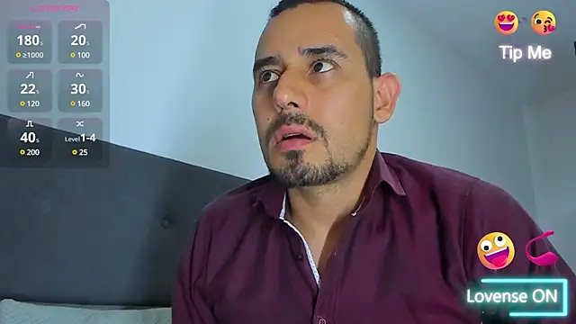 Snapshot of jhonyalzate2 chatting on March 1, 12:07 am jhonyalzate2 online show from March 1, 12:07 am