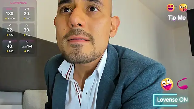 Snapshot of jhonyalzate2 chatting on March 15, 7:59 pm jhonyalzate2 online show from March 15, 7:59 pm