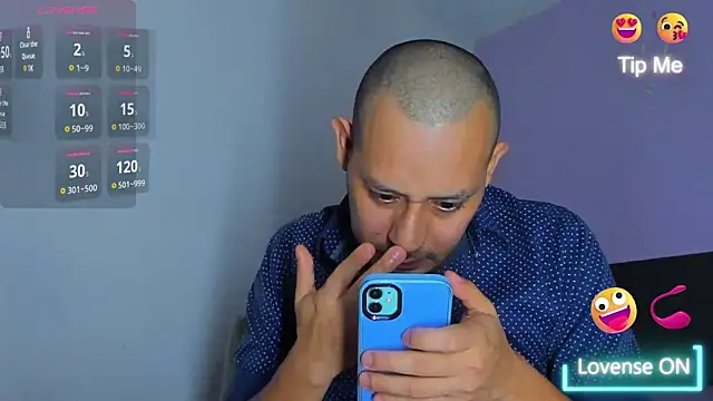 Snapshot of jhonyalzate2 chatting on December 3, 2:12 am jhonyalzate2 online show from December 3, 2:12 am