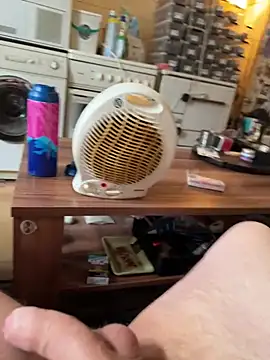 MatThiAs2806 online show from March 8, 6:50 am