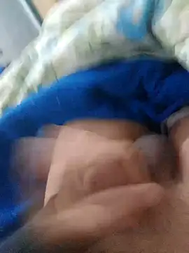 briaan98 online show from June 14, 7:27 pm