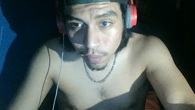 Snapshot of AlexAlejandro13 chatting on October 9, 7:57 am AlexAlejandro13 online show from October 9, 7:57 am