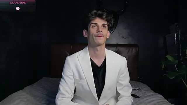 DanielCrush1 online show from November 14, 1:12 pm