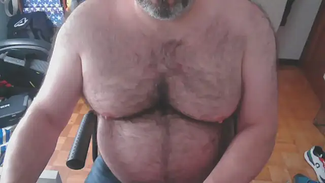 mikeyhotbear online show from January 27, 4:54 pm