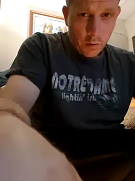 curiouscock38 online show from October 27, 9:11 am