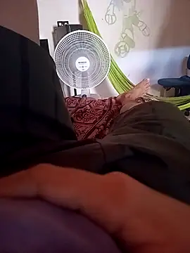 JOHN GOSTOSO online show from November 27, 4:21 pm