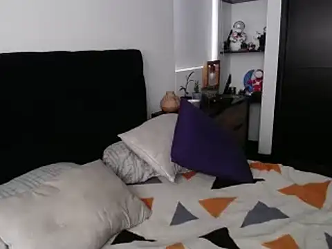 Santiago kiler online show from February 13, 10:11 pm