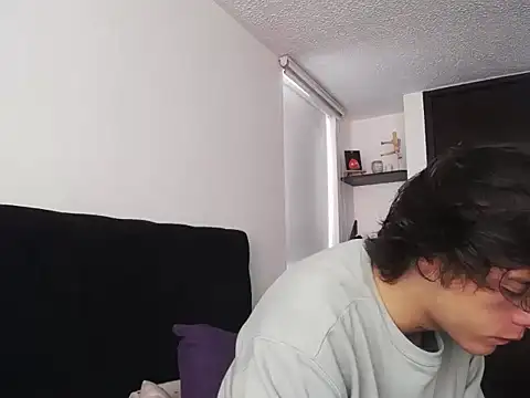 Santiago kiler online show from December 2, 4:40 pm