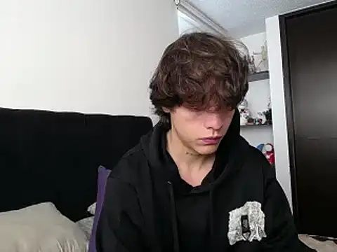 Santiago kiler online show from March 8, 1:23 pm