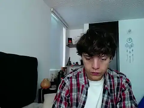 Santiago kiler online show from December 20, 3:10 pm