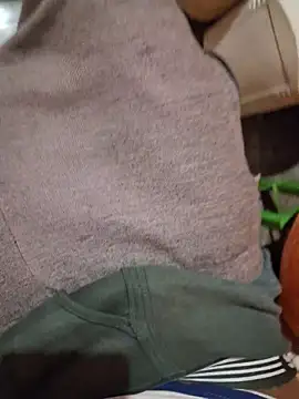 IndianBig Dick online show from December 3, 7:47 am