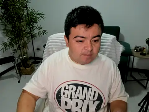 naughty bear online show from September 28, 2:42 am