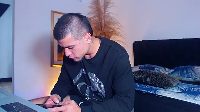 Markboyl online show from February 23, 1:13 pm