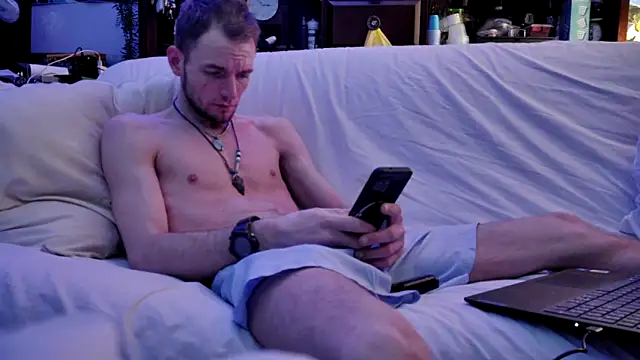 ZaneSample online show from March 11, 8:52 am