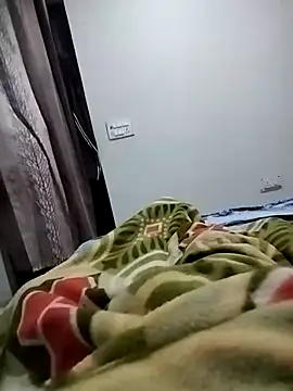 Cp7990208 online show from December 4, 4:47 pm