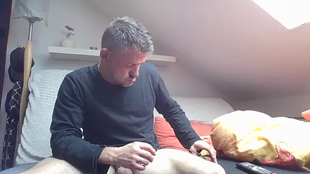 Cambitchboy online show from March 14, 2:13 pm