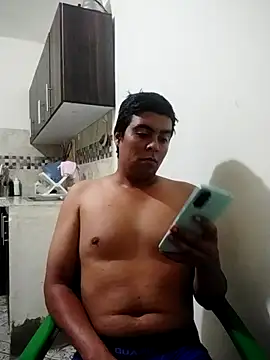 Chocolatinajet online show from March 31, 3:30 am