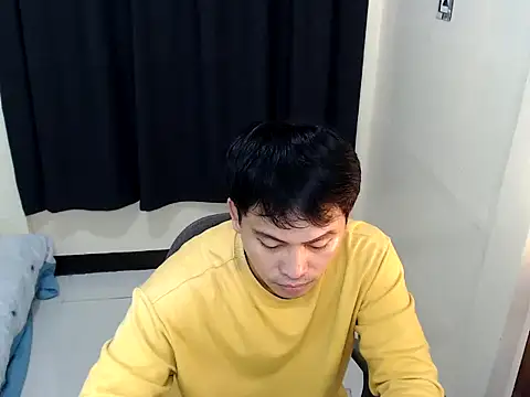 Snapshot of princeJayX chatting on October 6, 12:15 am princeJayX online show from October 6, 12:15 am