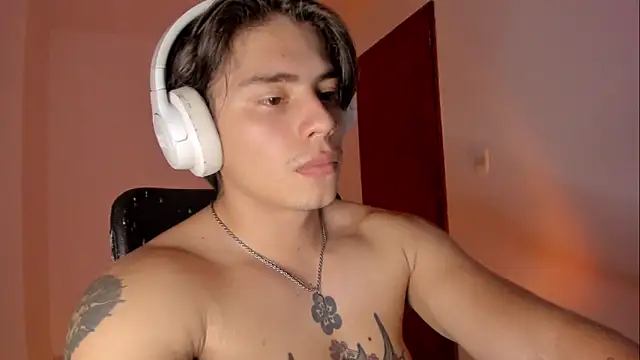 Giordano Russo online show from December 20, 8:27 pm