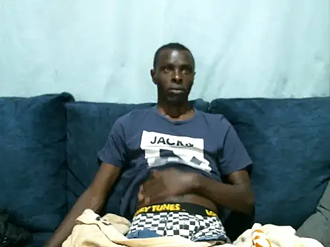 reezly online show from February 7, 11:13 pm