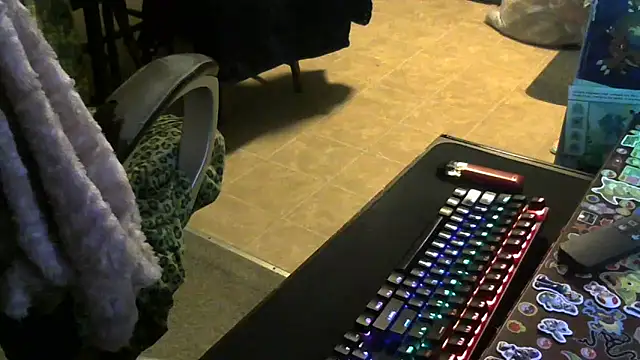 SAM420XXXX online show from April 9, 11:22 pm