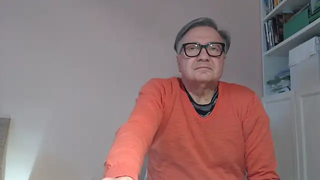 YOU6me online show from April 8, 4:16 pm