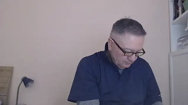 YOU6me online show from October 20, 4:44 pm