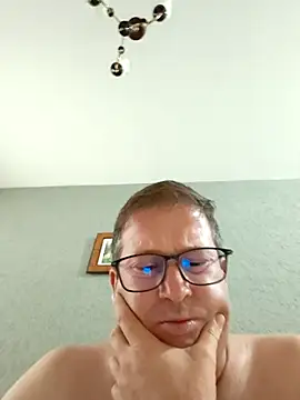 tavio1 online show from February 15, 8:06 pm