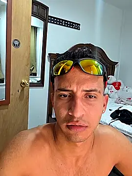 Torresmor online show from November 22, 1:49 am