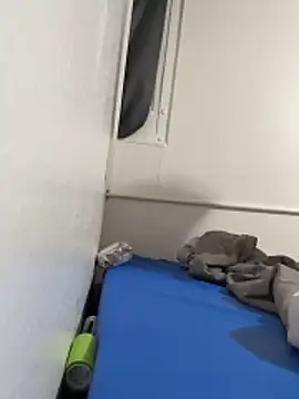 kingdennis6666 online show from February 10, 7:02 am