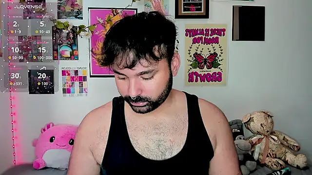 Snapshot of johnnyalx chatting on October 23, 8:34 pm johnnyalx online show from October 23, 8:34 pm