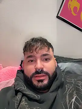 johnnyalx online show from November 30, 5:20 am