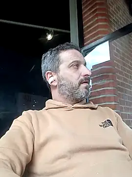 Snapshot of maxbigol chatting on January 11, 2:47 pm maxbigol online show from January 11, 2:47 pm