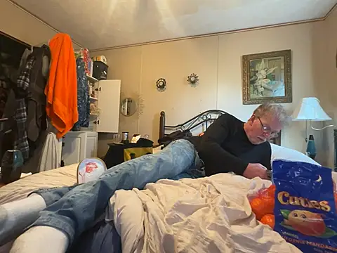 jck1m0t online show from February 21, 6:31 pm