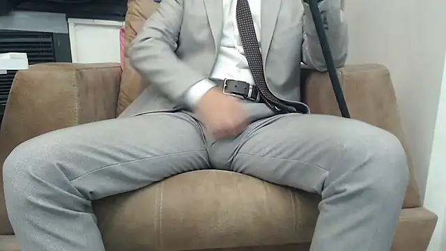 Snapshot of masterxmonster chatting on December 4, 7:01 pm masterxmonster online show from December 4, 7:01 pm