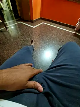 Snapshot of Stripkomal chatting on September 24, 4:16 pm Stripkomal online show from September 24, 4:16 pm