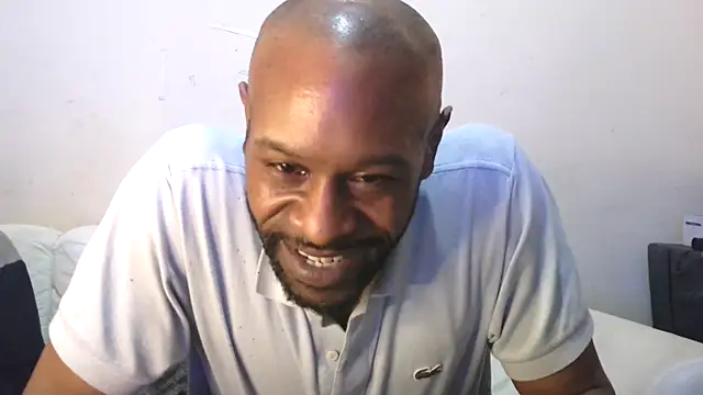 CuzzyB69 online show from March 17, 7:49 pm