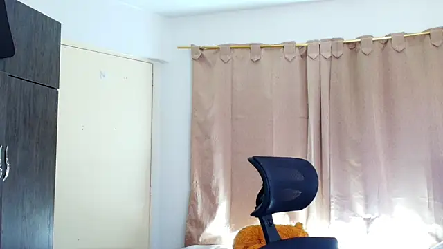 jimmy class online show from March 7, 7:33 pm