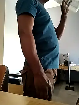 mallublackboy online show from February 16, 7:39 am