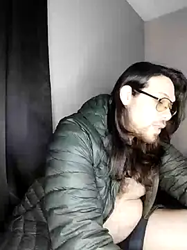 lucasgalacticman online show from February 4, 9:10 pm