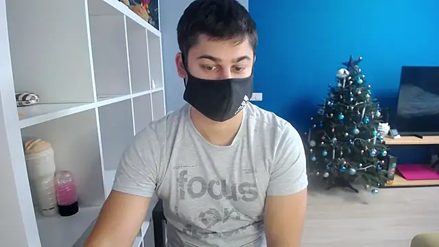 Tomguys online show from December 26, 9:22 am