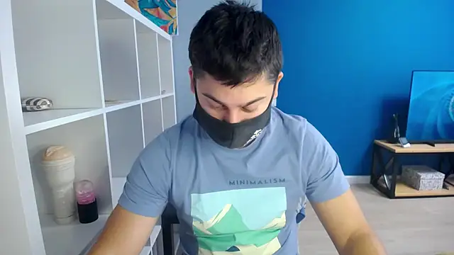 Tomguys online show from December 12, 7:41 am