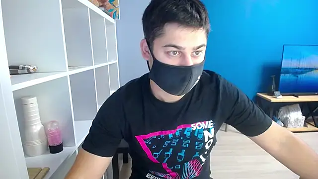 Tomguys online show from December 20, 7:44 am